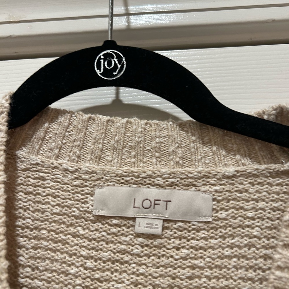 LOFT Women's Cream Sweater
